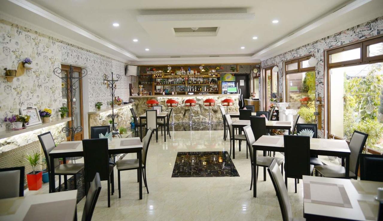 Hotel Emocia Natakhtari المظهر الخارجي الصورة