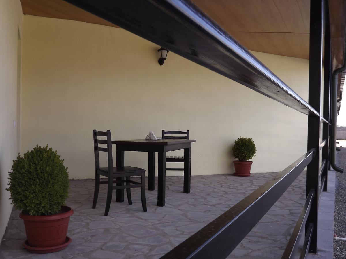 Hotel Emocia Natakhtari المظهر الخارجي الصورة
